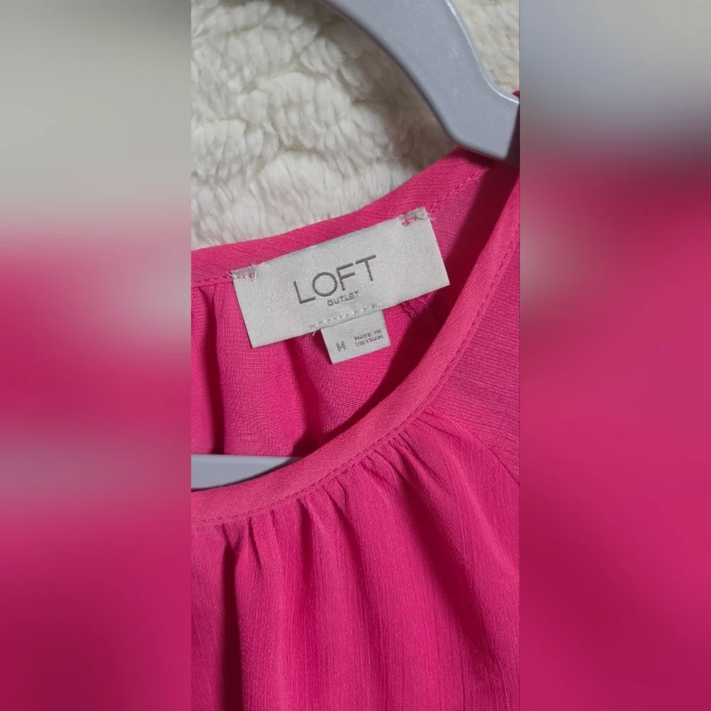 LOFT  Brigth  Pink  Puff Long Sleeve Blouse Size M